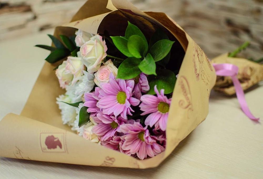 Букет цветов из: Розы и Хризантемы в Алексеевской Волгоградской области