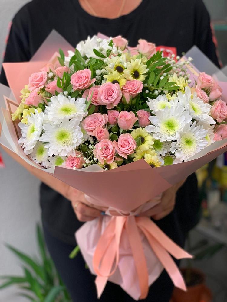 Букет цветов из: Розы и Хризантемы в Алексеевской Волгоградской области