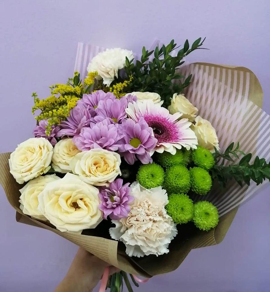 Букет цветов из: Хризантемы, Розы, Гвоздики и Герберы в Алексеевской Волгоградской области